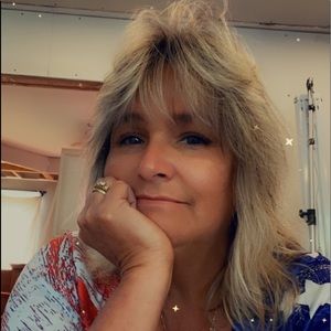 Meet your Posher, Natasha